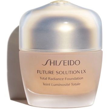 Shiseido Future Solution LX Total Radiance Foundation 30 ml