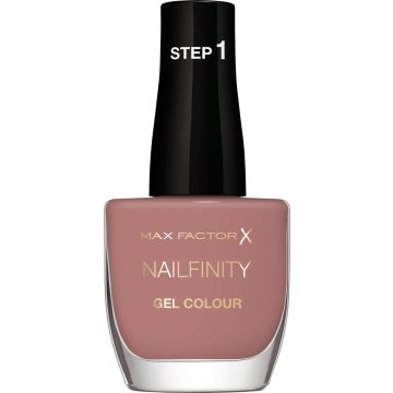 Max Factor Nailfinity Gel Colour Nagellak - 215 Standing Ovation