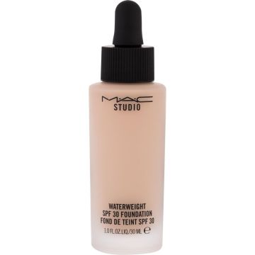 MAC Studio Waterweight Foundation SPF30