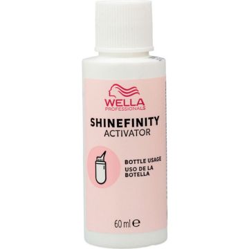 Activerende Vloeistof Wella Shinefinity (60 ml)