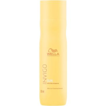 Wella Sun Hair &amp; Body Shampoo - 250 ml - Normale shampoo vrouwen - Voor Alle haartypes