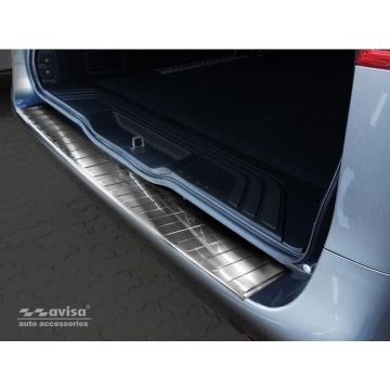 Avisa RVS Achterbumperprotector passend voor Mercedes Vito &amp; V-Klasse 2014- 'Ribs' (Lange versie)