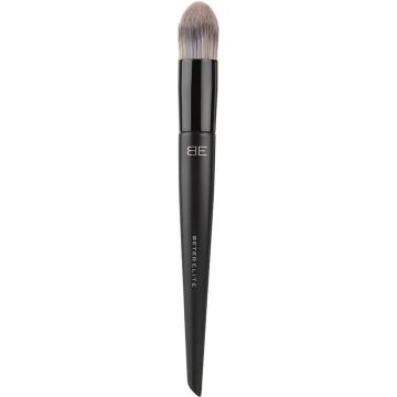 Beter 22 Brushes Fluid Makeup