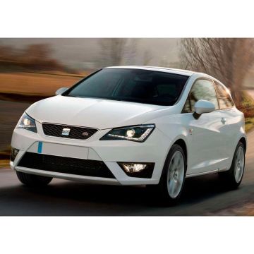 Blanco Voorbumper Seat Ibiza 6J Facelift 3/5deurs + ST 2013- 'FR-Look' incl. Grills &amp; Mistlampen (PP)