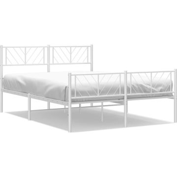 vidaXL-Bedframe-met-hoofd--en-voeteneinde-metaal-wit-135x190-cm