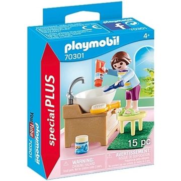 PLAYMOBIL Special Plus Kindje aan wastafel - 70301