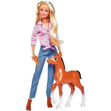 SIMBA-pop Steffi met een pony die poept